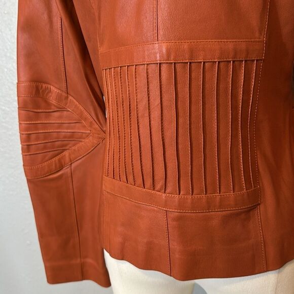 Elegance Paris women’s brown cognac leather jacket size US 2 - Picture 5 of 16